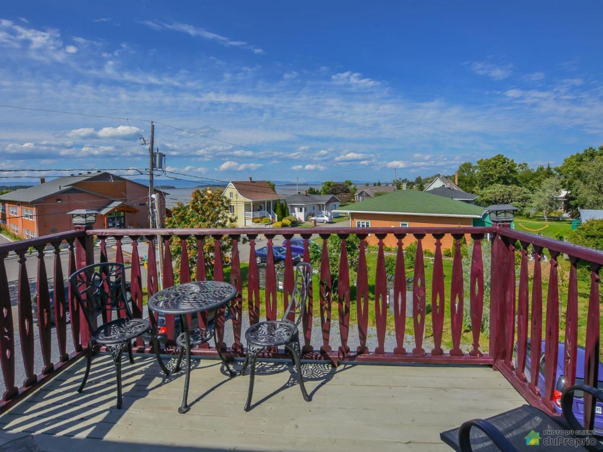 Auberge Akamaraska Kamouraska Exterior photo